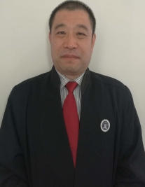 呂方征律師照片