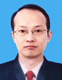 邱何鈞律師照片